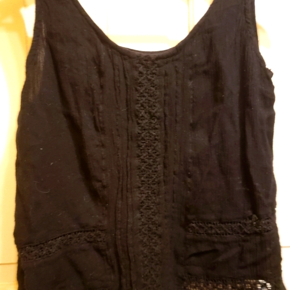 🍍2/$18 Volcom tank top - Picture 3 of 5